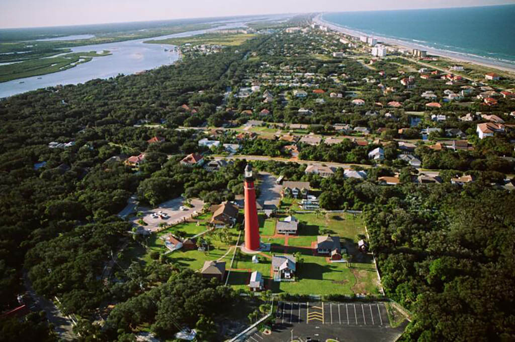 Ponce Inlet lighthouse
